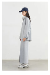 Sweatshirt & Skirt Set – Relaxed Weekend Style