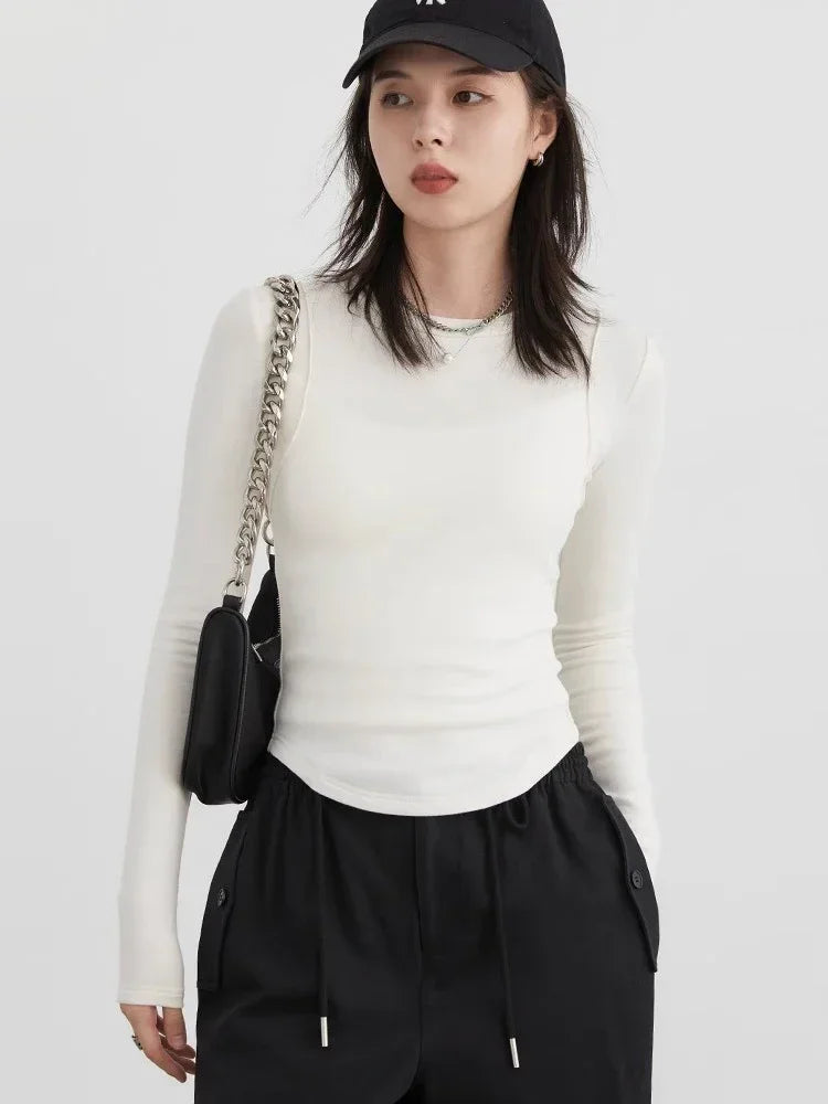 Cashmere-Lined Round Neck Tee – Soft Slim Fit Elegance