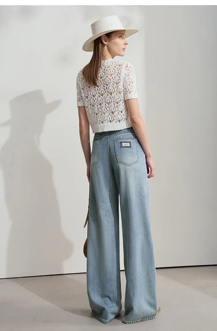 Wide-Leg Blue Jeans – Versatile Casual Statement