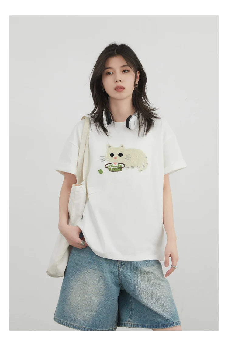 Cat Embroidered Tee – Playful Streetwear Staple