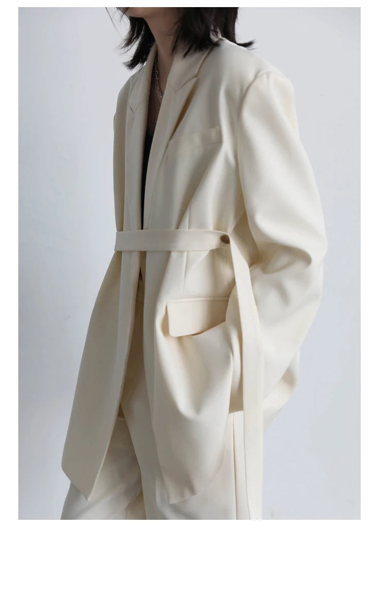 Wide-Shoulder Ribbon Blazer – Statement Outerwear